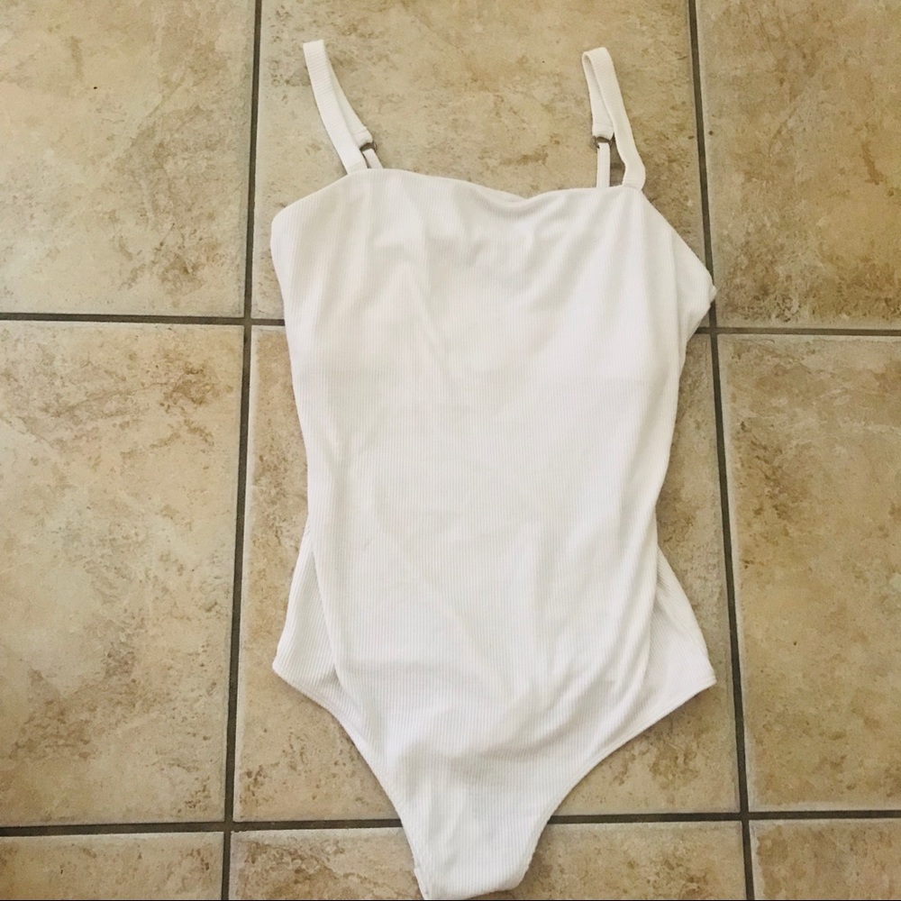 WHITE BODYSUIT
